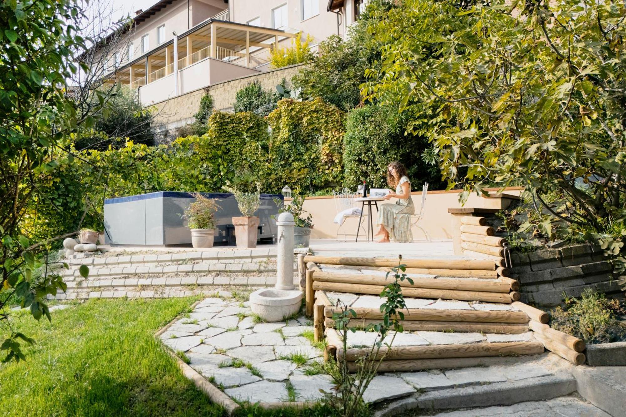 Asilo In Barolo Hotel Екстериор снимка